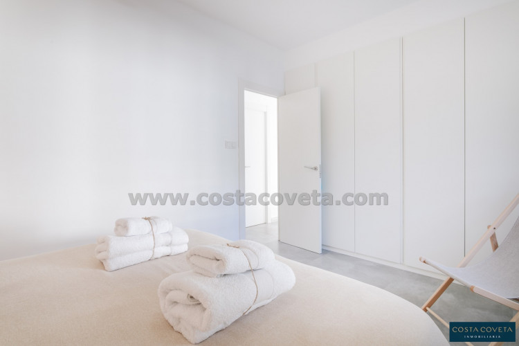 Cozy villa with sea views in Coveta Fumá