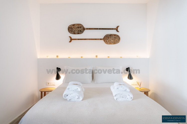 Cozy villa with sea views in Coveta Fumá