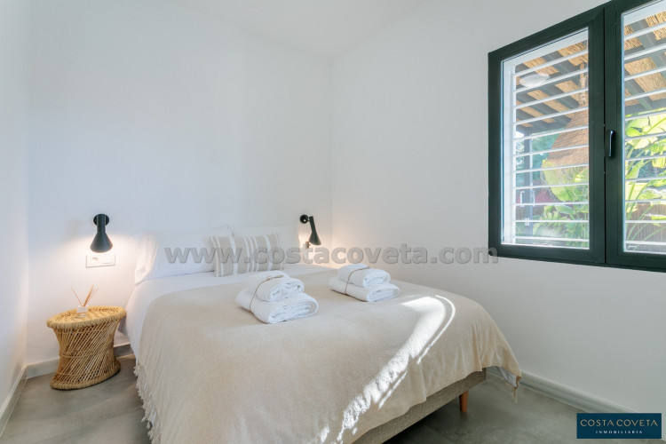 Cozy villa with sea views in Coveta Fumá