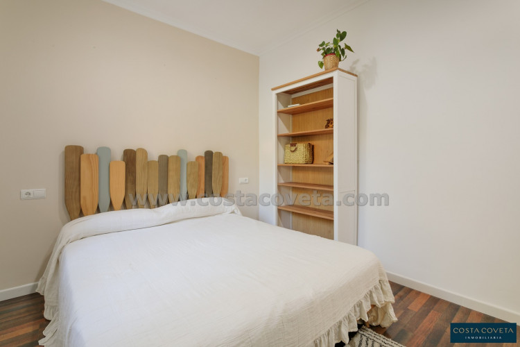 Magnificent detached villa with idyllic sea views