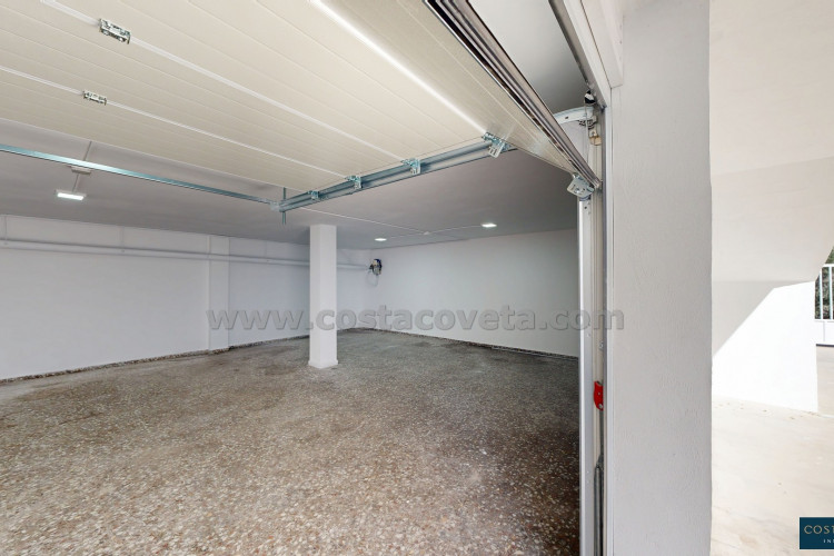 Renovated, modern villa just a few minutes from the sea in El Campello