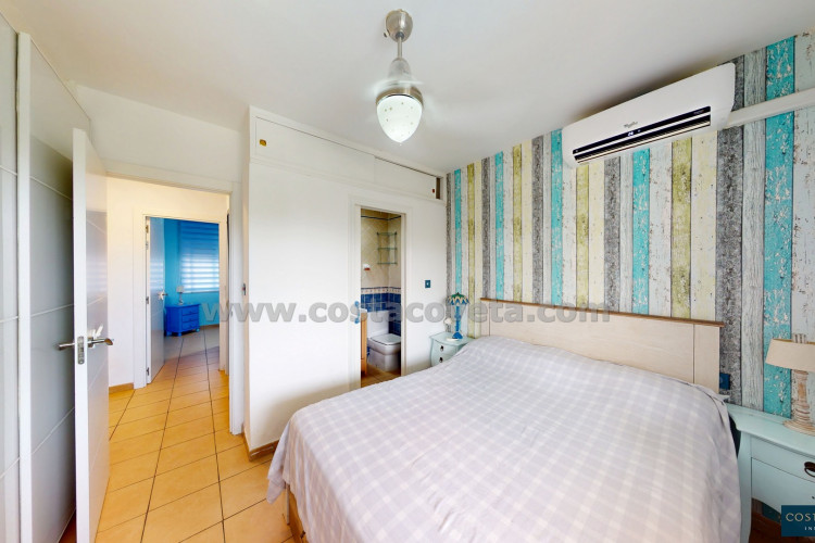 Exclusive beachfront apartment in Covespan – Coveta Fumá