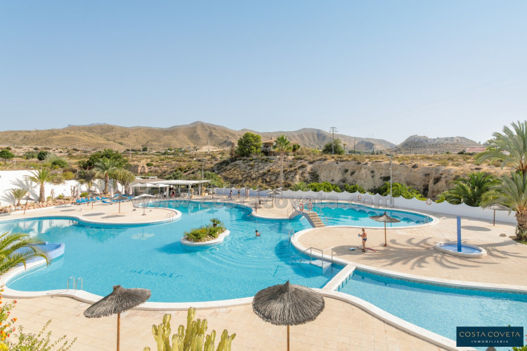 Charming semi-detached house in Alkabir, El Campello.
