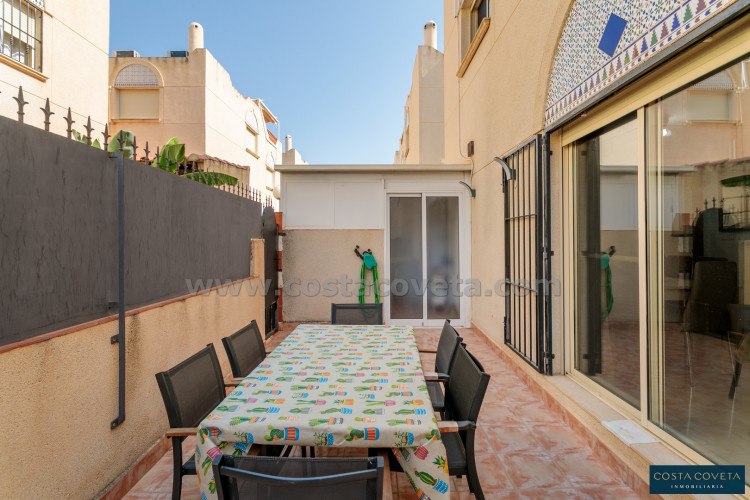Charming semi-detached house in Alkabir, El Campello.