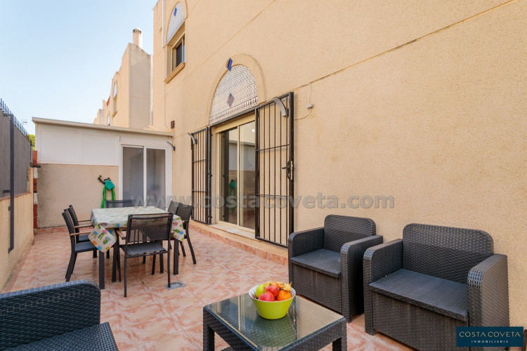 Charming semi-detached house in Alkabir, El Campello.
