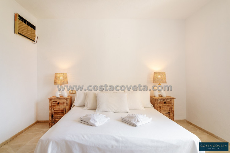 Cozy detached villa in Coveta Fumá with beautiful sea views