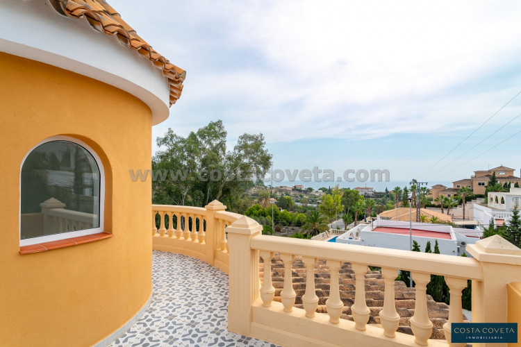 Exclusive and beautiful house with sea views and charming decoration