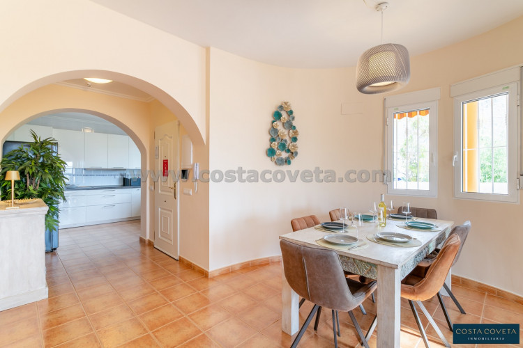 Exclusive and beautiful house with sea views and charming decoration