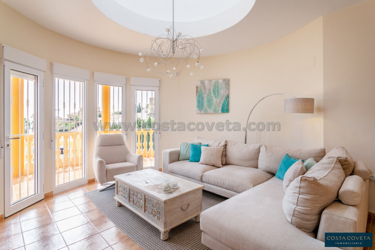 Exclusive and beautiful house with sea views and charming decoration