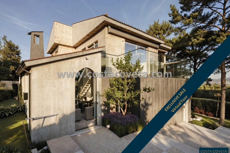 El Campello, Detached villa with great potential after renovation.