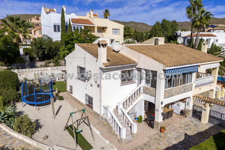 El Campello, Beautiful semi detached house in Cala D´or 
