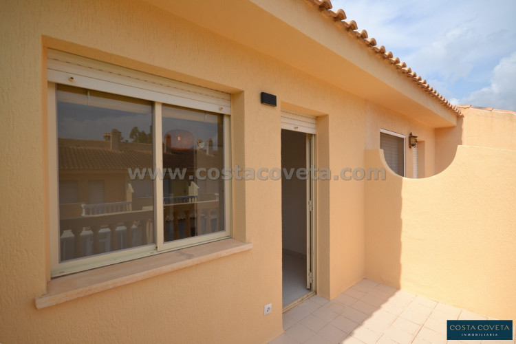 Renovated Semi-detached bungalow in el Poblet