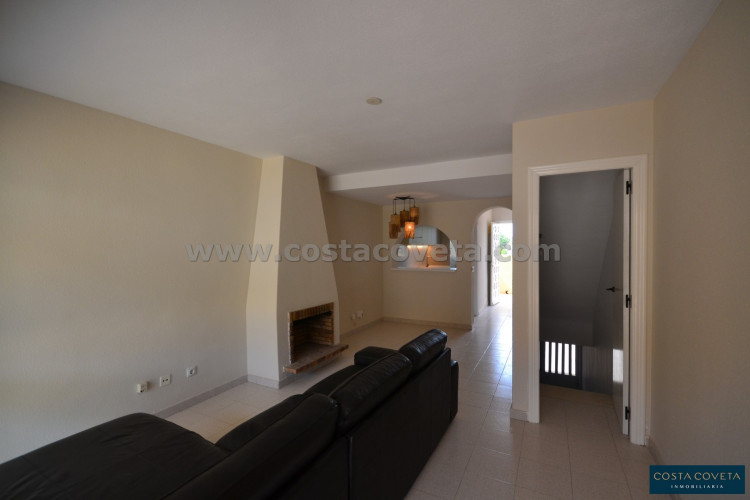 Renovated Semi-detached bungalow in el Poblet