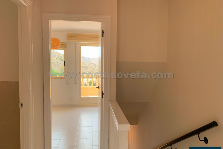 Renovated Semi-detached bungalow in el Poblet