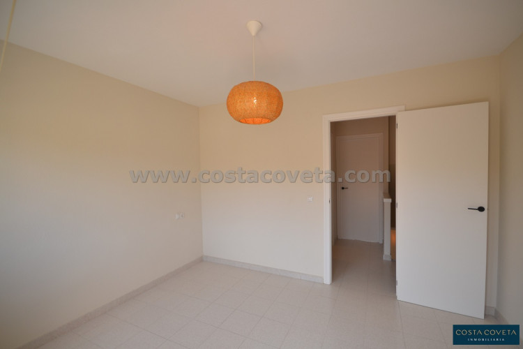 Renovated Semi-detached bungalow in el Poblet