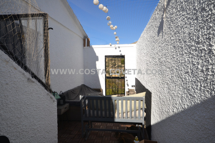 Lovely semi-detached property in Nepuna park at la Coveta Fuma