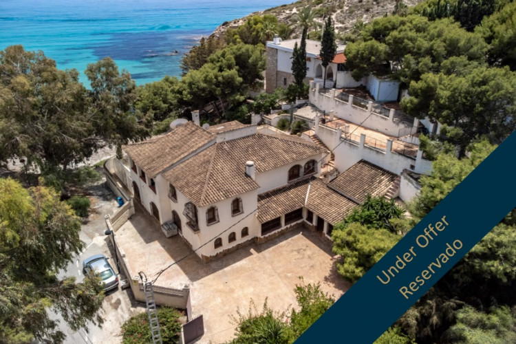 El Campello, Stunning beachfront mansion