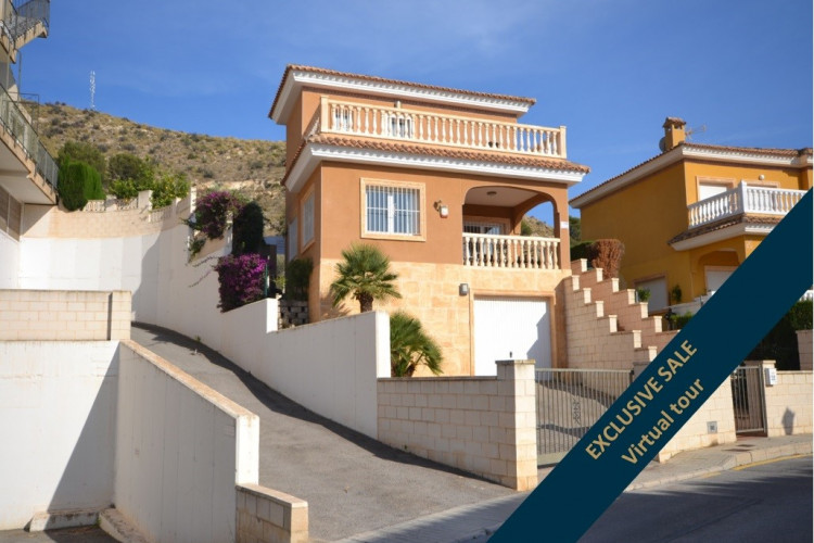 Beautiful house in Busot Alicante