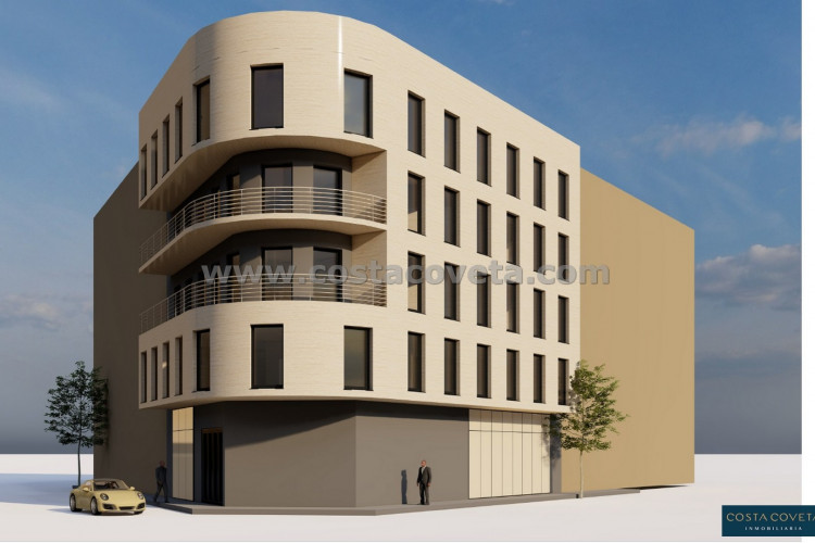 Alicante, 8-apartment building with 1 commercial space and 1 garage