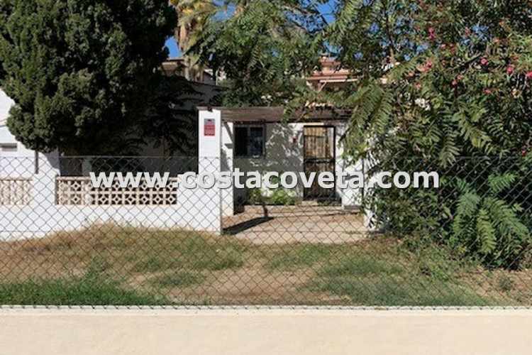 Urban Plot in Minerva Residential park, fenced with 90M2 and near the beach.