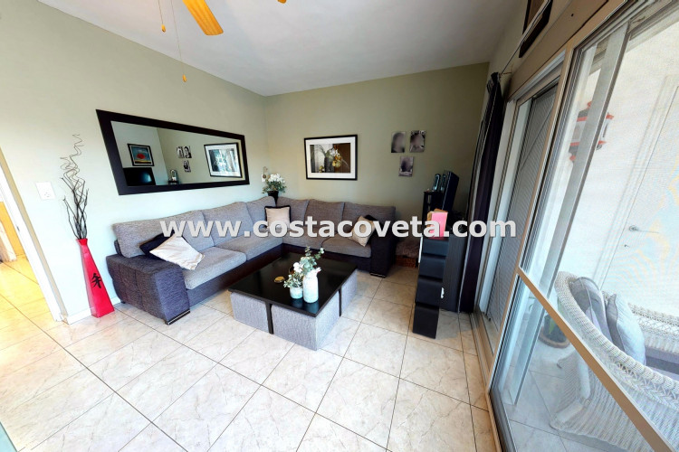 Modern refurbished corner apartment at only 2 minutes walking from the beach