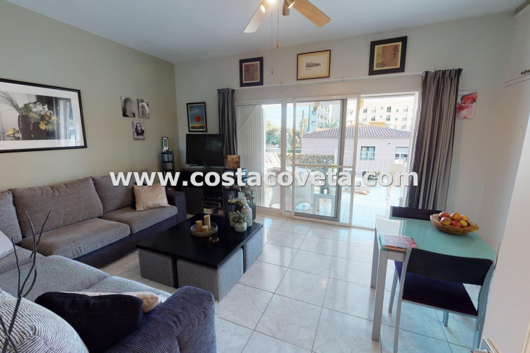 Modern refurbished corner apartment at only 2 minutes walking from the beach
