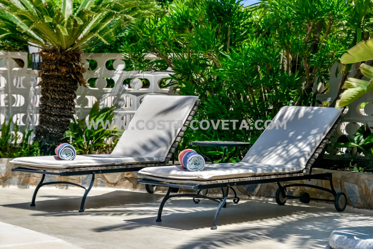 Exclusive oasis near the Mediterrenean in Venta Lanuza