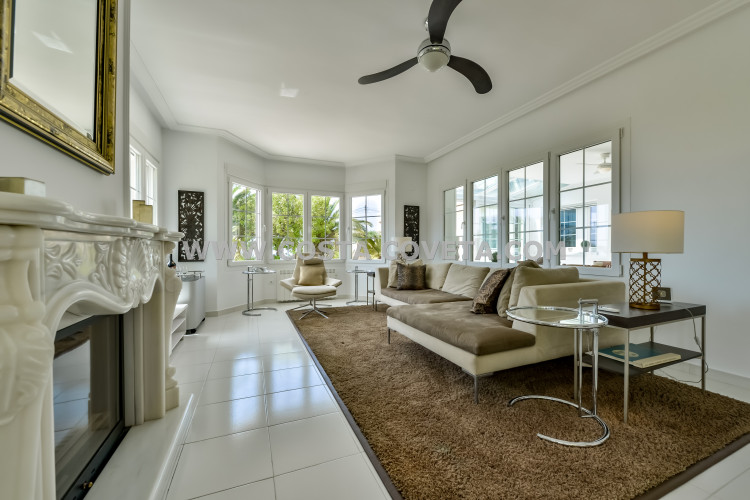 Exclusive oasis near the Mediterrenean in Venta Lanuza