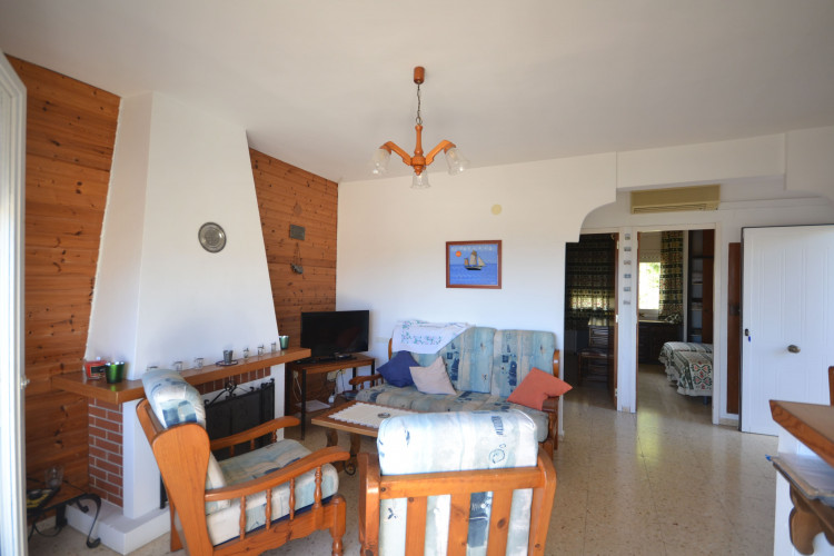 Lovely semi-detached property in Jupiter park at la Coveta Fuma