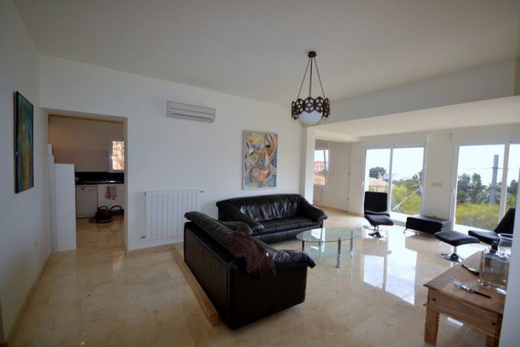 (Special offer winter long term ) Modern luxury Villa recently refurbished en Coveta Fuma El Campello