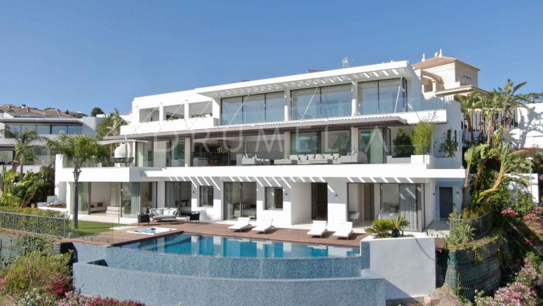 Gran Villa de lujo de nueva generación en venta en La Quinta, Benahavis