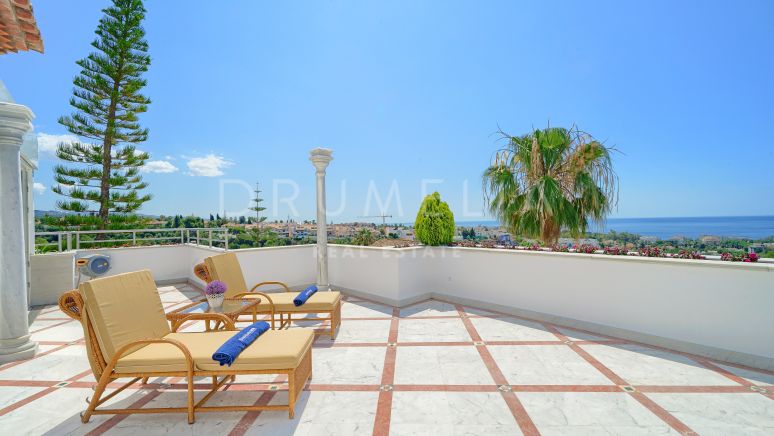 Prächtiges Luxus-Penthouse-Duplex mit Panoramablick in Monte Paraiso, Marbellas Goldener Meile