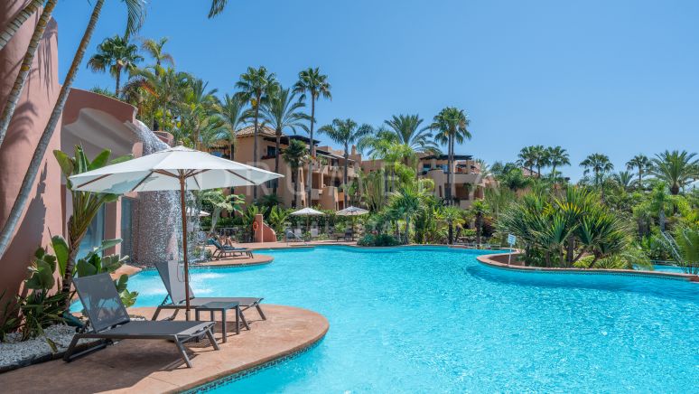 Prachtige gelijkvloerse oase in Mansion Club Marbella