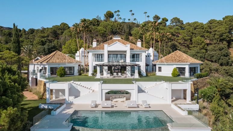 Casa Magda - Anspruchsvolle neue moderne Villa mit Panoramablick und luxuriösen Annehmlichkeiten, La Zagaleta, Benahavis