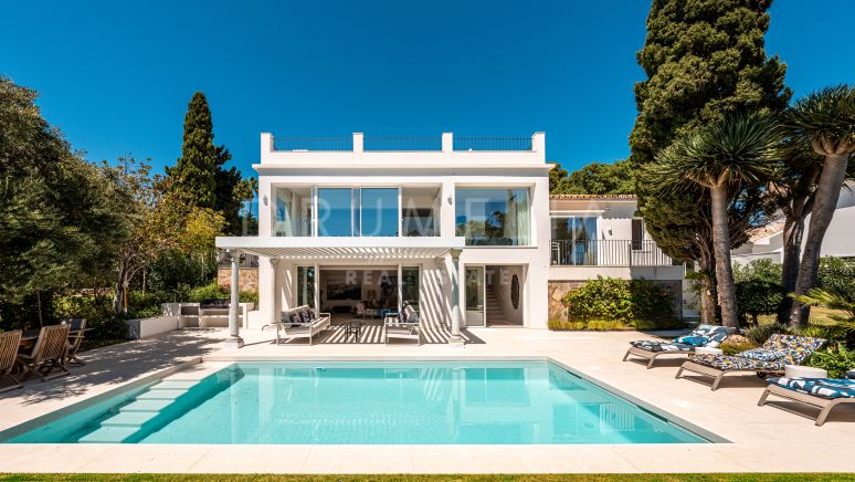 Prachtige luxe villa met sereen uitzicht over de perfecte omgeving in Guadalmina Alta, San Pedro