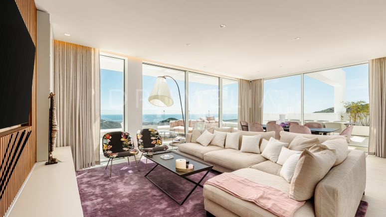 Nouveau duplex penthouse de luxe avec vues spectaculaires et équipements, Palo Alto, Ojen-Marbella