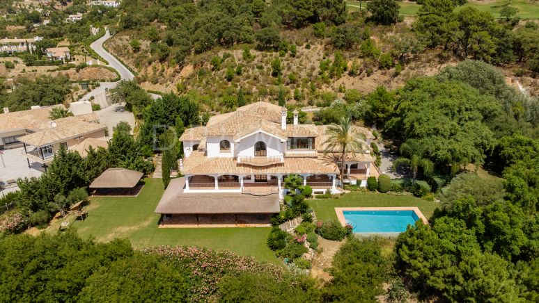 Außergewöhnliche Villa mit Bergblick im prestigeträchtigen La Zagaleta Golf & Country Club
