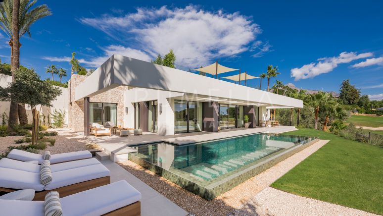 Front-line golf, new stylish modern luxury villa in Los Naranjos Golf, Nueva Andalucia