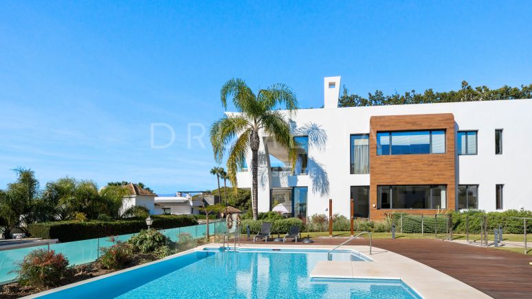 Luxuriöses, elegantes Apartment mit herrlichem Blick in Reserva de Sierra Blanca, Marbellas Goldener Meile.