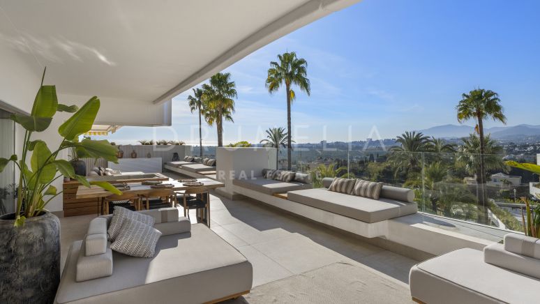 Moderne Luxuswohnung mit Panoramablick in Las Terrazas, Marbella