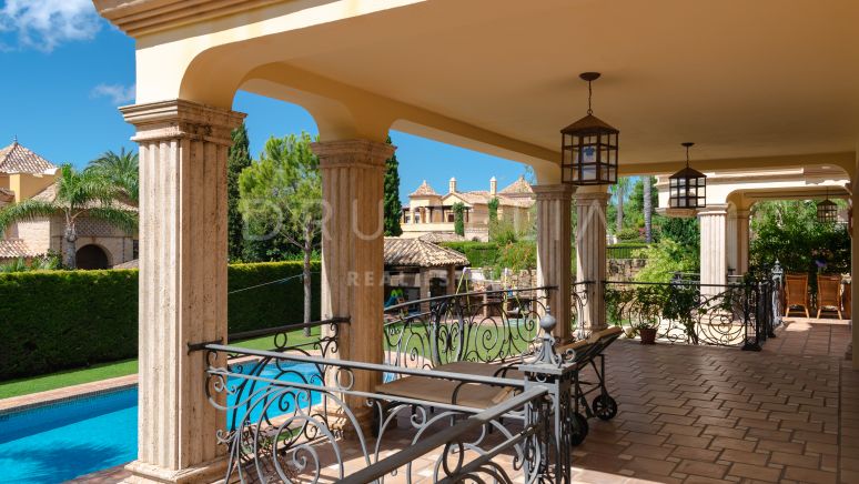 Villa méditerranéenne de luxe avec des vues fantastiques sur la mer, Sierra Blanca, Marbella