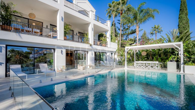 Spectaculaire villa moderne à vendre à El Herrojo, Behanavis