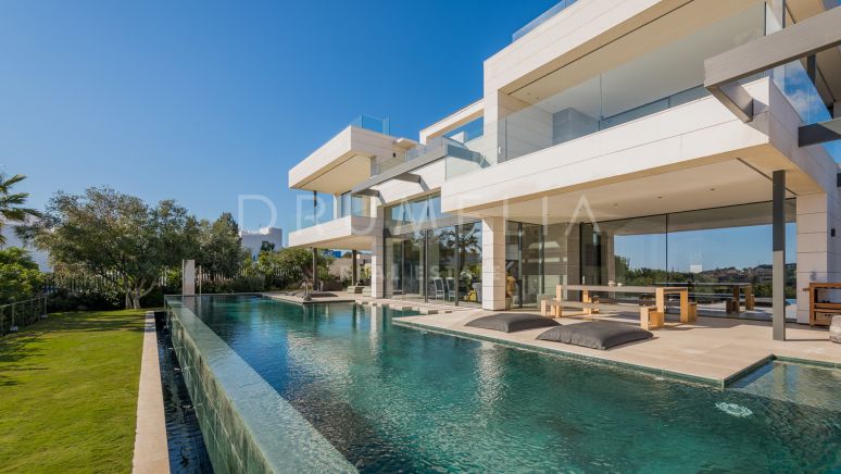 Outstanding New Contemporary Style Luxury House, Golden Mile, Marbella