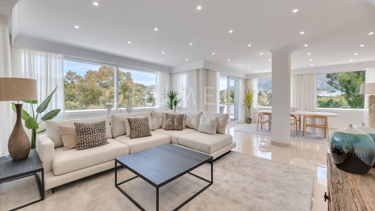 Luxurious 3-Bedroom Apartment for Sale in Las Brisas Golf, Nueva Andalucía, Marbella