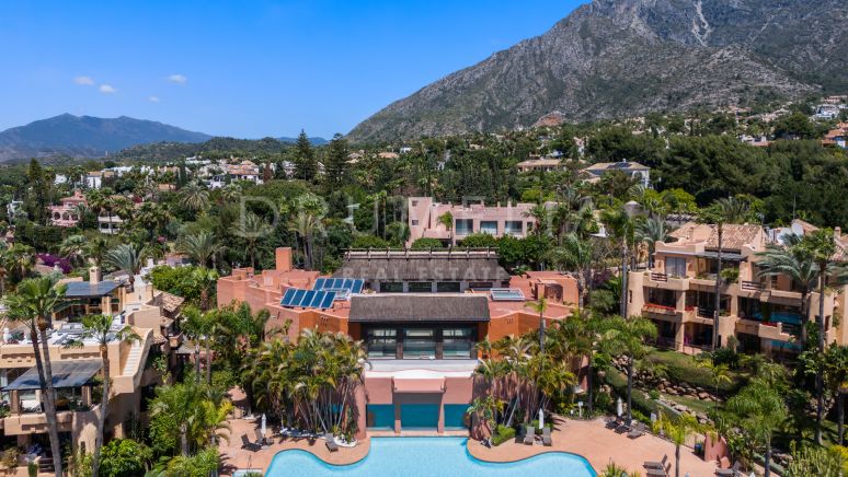 AHRA - Commercial premises situated in the prestigious Mansion Club, Marbella Golden Mile