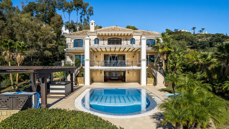 Villa Melana - Schönes Haus mit Panoramablick, Los Altos de los Monteros, Marbella Ost