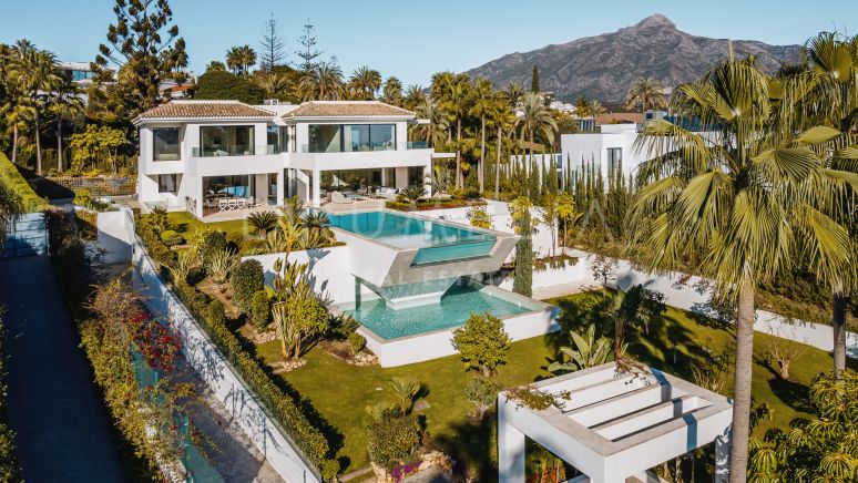 Superbe villa de luxe moderne sur mesure à La Cerquilla, Nueva Andalucía