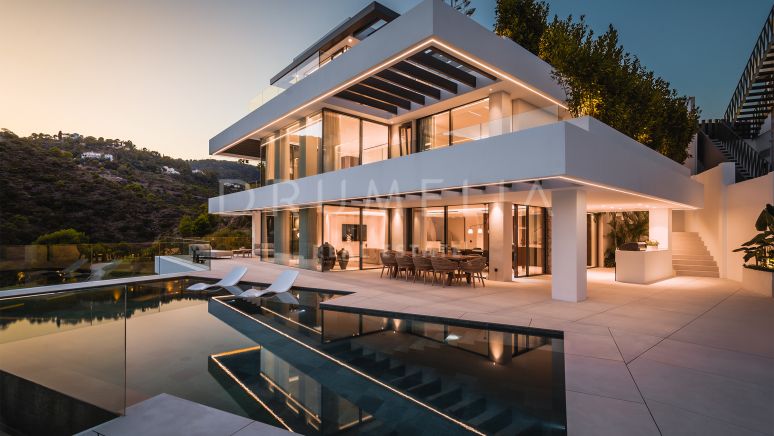 Espectacular villa de golf a estrenar con increíbles vistas en Las Lomas de La Quinta, Benahavís
