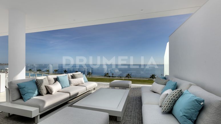 Anspruchsvolles, modernes Luxusapartment an der Strandpromenade, Neue Goldene Meile, Estepona
