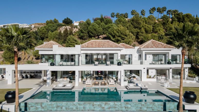 Exceptionnelle villa de luxe en première ligne de golf au Marbella Club Resort, Benahavis.